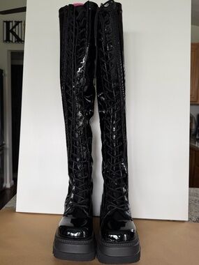 Demonia "Camel-300" Boots